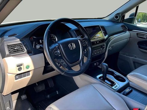 Used 2017 Honda Pilot EX-L image 18