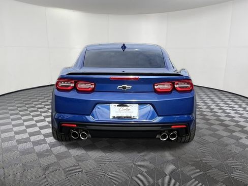 Used 2022 Chevrolet Camaro LT image 5