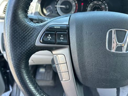 Used 2014 Honda Odyssey EX-L image 19