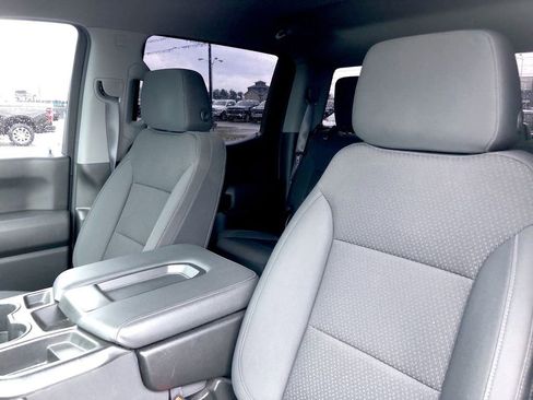 Used 2021 Chevrolet Silverado 1500 Custom Trail Boss AWD/4WD image 13