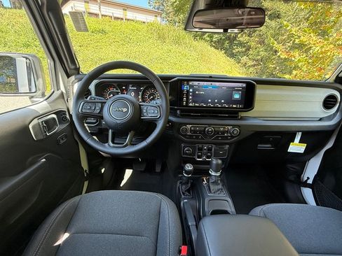 New 2025 Jeep Wrangler Unlimited Sport image 11