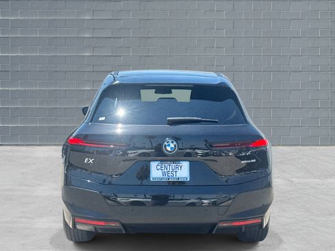 Used 2025 BMW iX xDrive50 w/ Convenience Package image 4