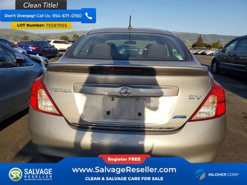 Used 2014 Nissan Versa SV image 8