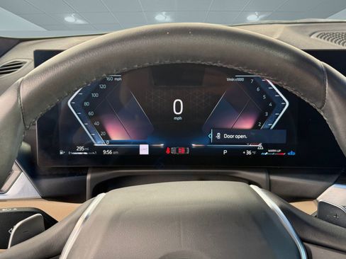 Certified 2023 BMW 330i Sedan w/ Driving Assistance Package image 18