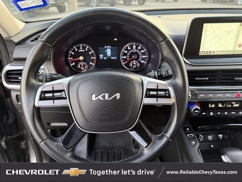 Used 2022 Kia Telluride EX w/ Towing Package FWD image 12