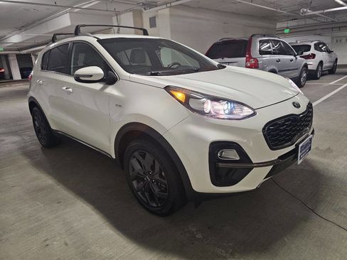 Used 2021 Kia Sportage S image 8