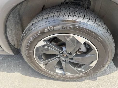 Used 2024 Nissan Rogue SV AWD/4WD image 28