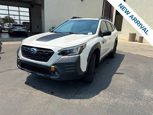 Used 2022 Subaru Outback Wilderness w/ Wilderness Package AWD/4WD image 3