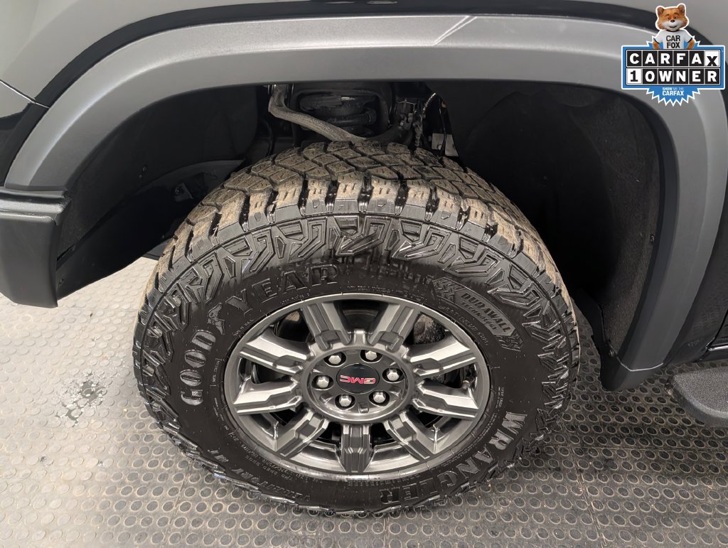 Used 2024 GMC Sierra 1500 AT4X AWD/4WD image 8