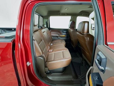 Used 2018 Chevrolet Silverado 1500 High Country AWD/4WD image 26