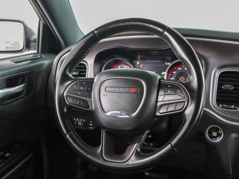 Used 2022 Dodge Charger SXT image 12