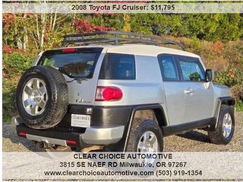 Used 2008 Toyota FJ Cruiser Base 4x4 4dr SUV 5A image 7