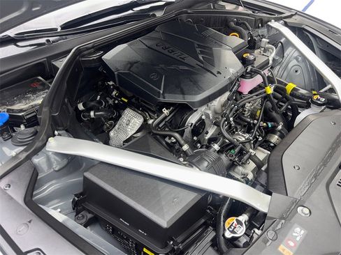 Used 2025 Genesis G70 2.5T image 77