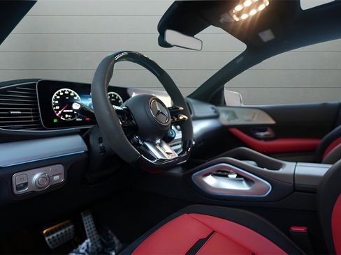 Used 2025 Mercedes-Benz GLE 63 AMG S w/ AMG Night Package image 19