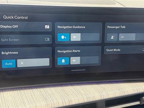 Used 2025 Hyundai Santa Fe Calligraphy FWD image 38
