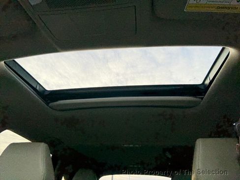 Used 2017 Acura MDX SH-AWD w/ Technology Package image 36