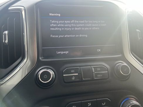 Used 2021 Chevrolet Silverado 1500 LT image 15