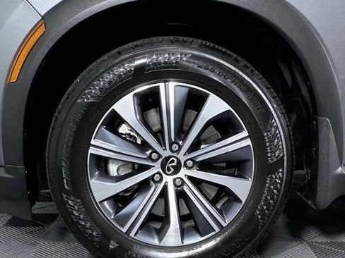 Certified 2025 INFINITI QX60 Pure image 13