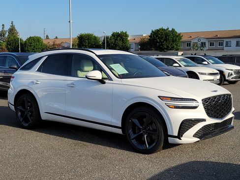 Certified 2026 Genesis GV70 3.5T Sport Prestige AWD/4WD image 28