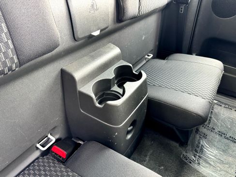 Used 2006 Chevrolet Colorado LT image 24