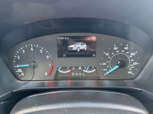 Used 2022 Ford Escape SE w/ SE Sport Appearance Package image 22