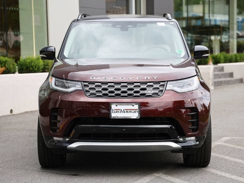 Used 2026 Land Rover Discovery Limited Edition AWD/4WD image 5