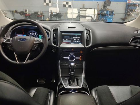 Used 2015 Ford Edge Sport w/ Equipment Group 401A AWD/4WD image 19