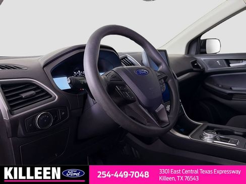 Used 2024 Ford Edge SE AWD/4WD image 10