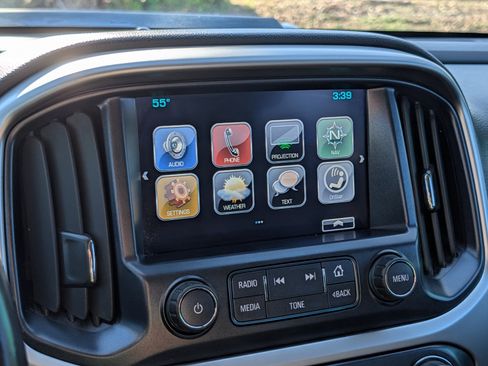 Used 2018 Chevrolet Colorado ZR2 image 20