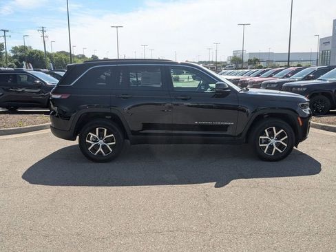 New 2026 Jeep Grand Cherokee Limited AWD/4WD image 6