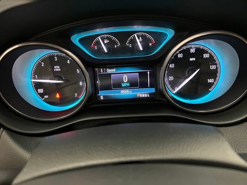 Used 2018 Buick Envision Preferred AWD/4WD image 17