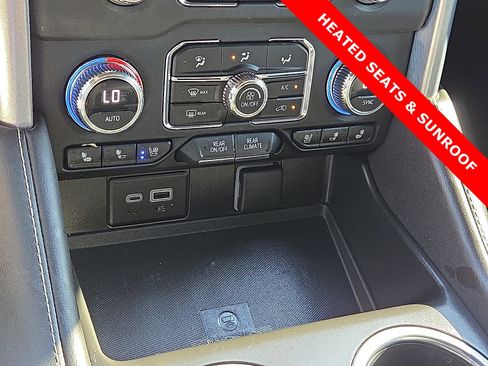 Used 2023 GMC Yukon SLT w/ SLT Luxury Package image 21