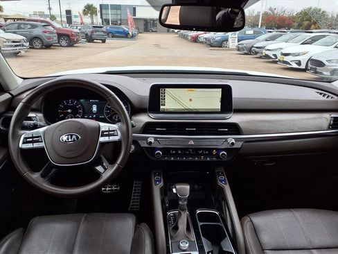 Used 2020 Kia Telluride SX w/ Towing Package image 5