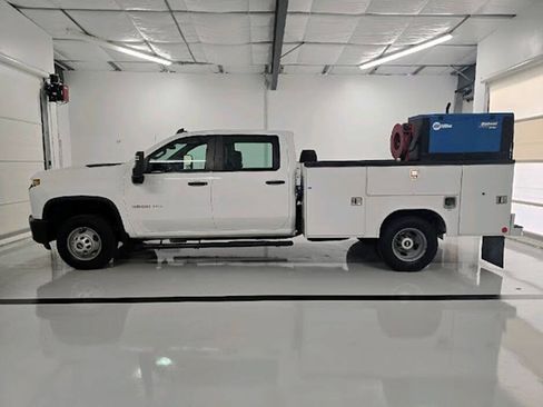 Used 2023 Chevrolet Silverado 3500 W/T w/ WT Fleet Convenience Package AWD/4WD image 6
