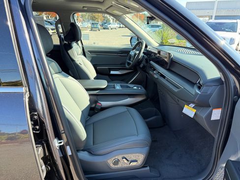 New 2026 Kia EV9 Light image 20