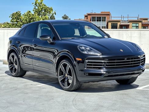 Certified 2022 Porsche Cayenne S Platinum image 10