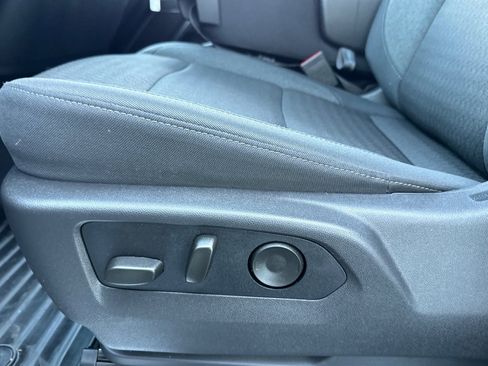 Used 2026 Chevrolet Silverado 1500 LT image 14