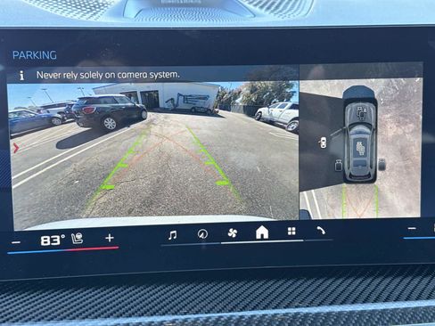 New 2026 BMW X7 M60i image 25