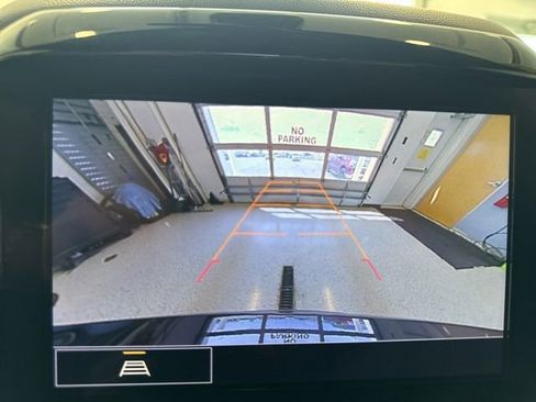 Used 2023 Chevrolet Traverse LT w/ LPO, Floor Liner Package AWD/4WD image 2