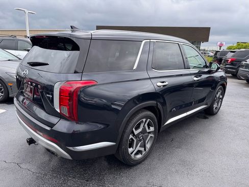 Used 2023 Hyundai Palisade Limited AWD/4WD image 5