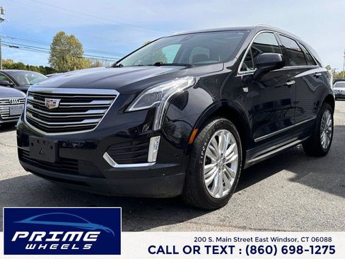Used 2019 Cadillac XT5 Premium Luxury w/ Driver Assist Package AWD/4WD image 3