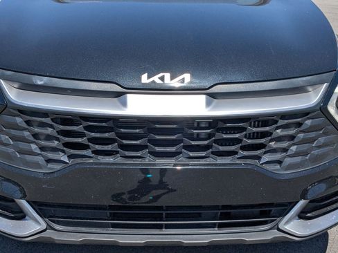 Used 2024 Kia Sportage LX AWD/4WD image 10