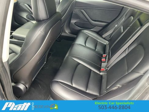 Used 2018 Tesla Model 3 Long Range image 42