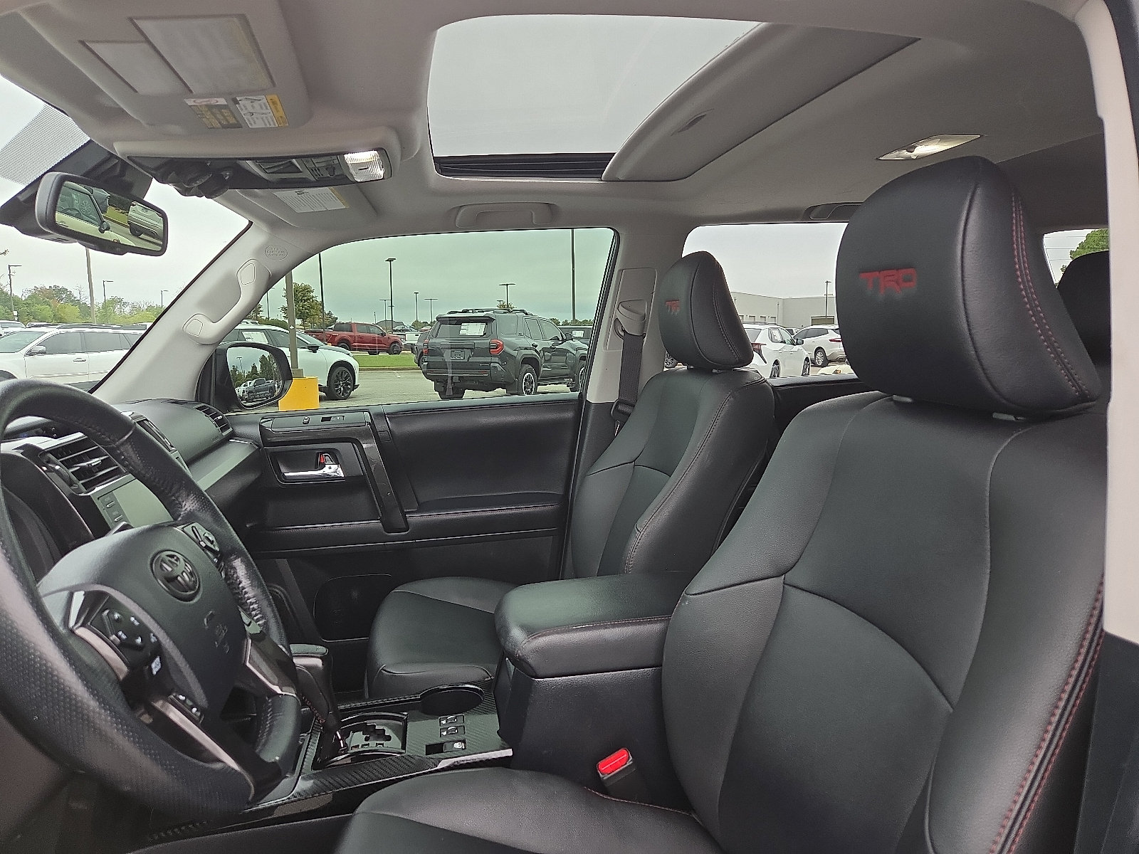Used 2023 Toyota 4Runner TRD Off-Road Premium w/ Moonroof Package AWD/4WD image 13