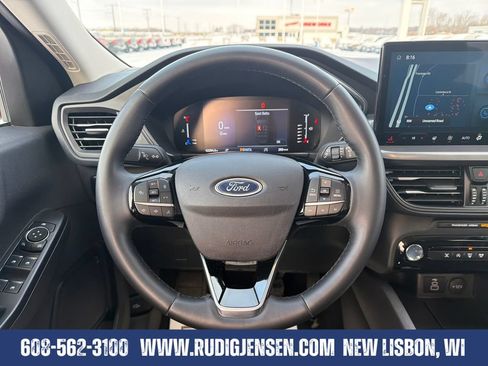 Used 2024 Ford Escape Active w/ Tech Pack #1 AWD/4WD image 17