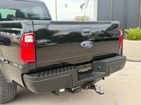 Used 2008 Ford F250 King Ranch image 5