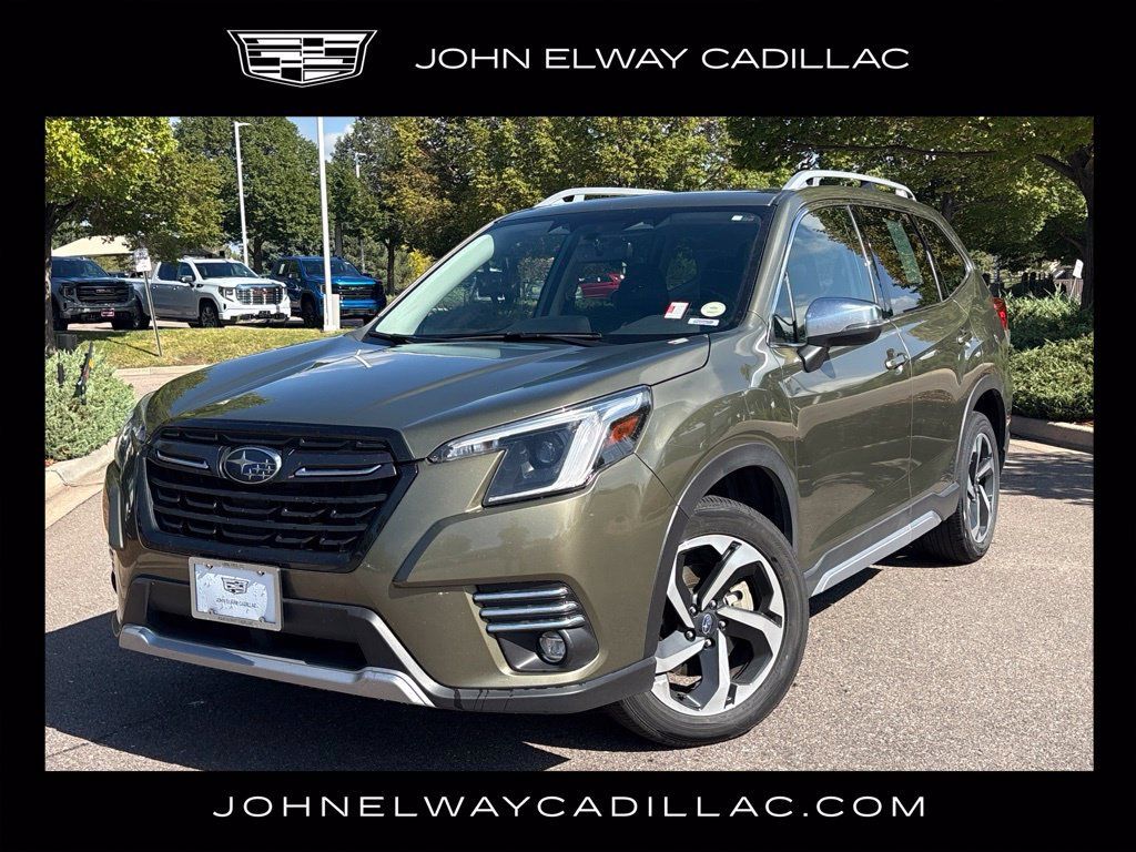 Used 2024 Subaru Forester Touring AWD/4WD image 1