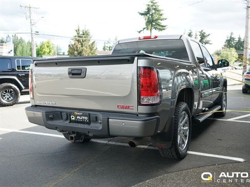 Used 2013 GMC Sierra 1500 Denali AWD/4WD image 4