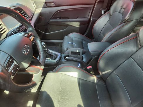 Used 2020 Hyundai Elantra Sport w/ Premium Package 02 FWD image 9