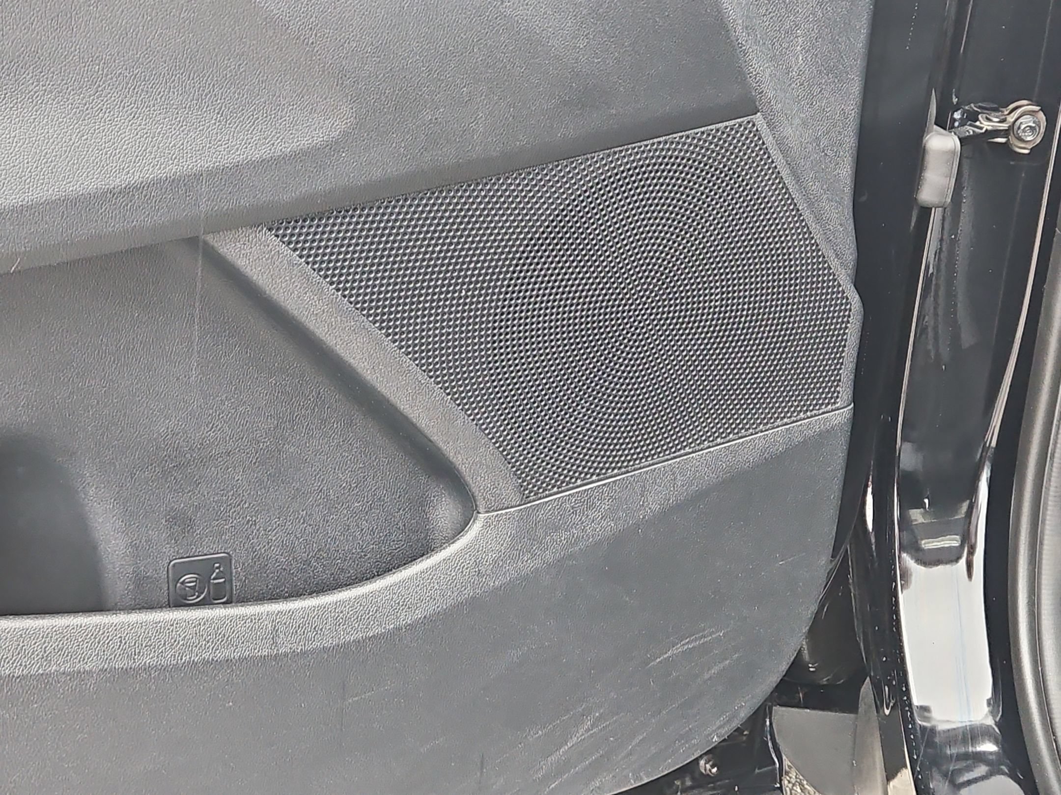 Used 2025 Kia Sorento S w/ Panoramic Sunroof Package FWD image 22